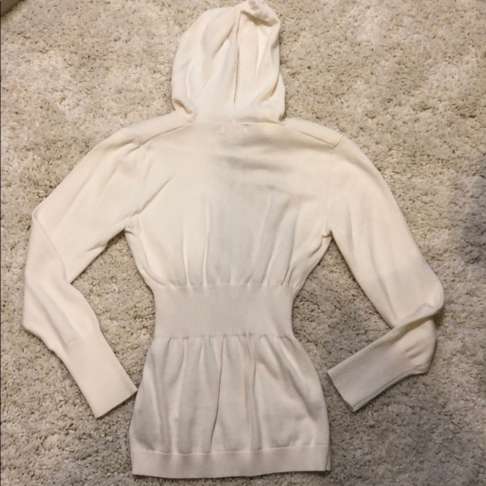 Guess cream zip up rhinestone lsweater - Picture 3 of 4